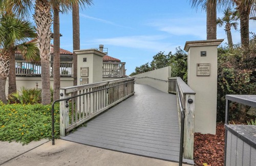 Sawgrass Hotel | Ocean’s Treasures Retreat Beach Condo