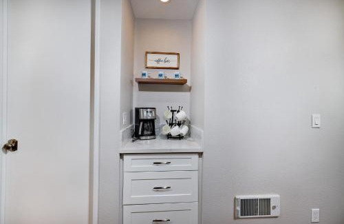 Townsite House | Oceanside Beach Condos