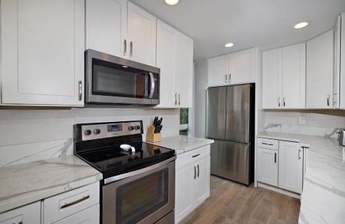 Townsite House | Oceanside Beach Condos