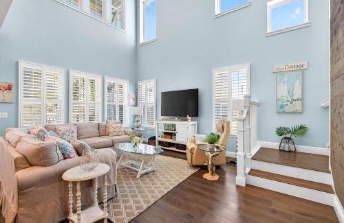 Redington Beach House | Oceanside Beach Cottage