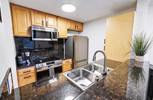 Townsite Condo | Oceanside California Vacation Rental