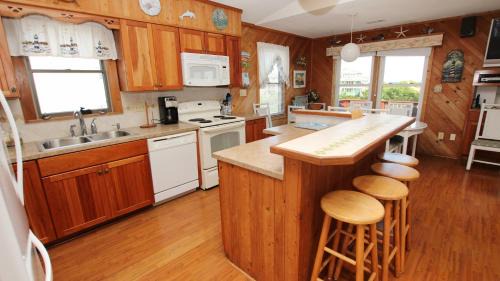 South Nags Head House | Oceanside, Close to beach, Sunroom, Carport, SNH351, Sea Sharp