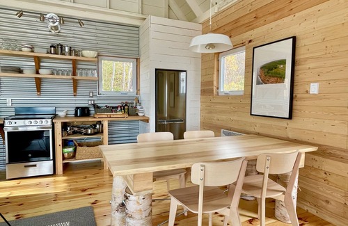 Chimney Corner Cottage | Oceanside Cottage with Stunning Views 3 min. to Beach, near Cabot Trail & Park