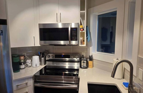 Regional District of Nanaimo Condo | Oceanside Gardens at Pacific Shores, Nanoose Bay - 2 Bedroom - Full Kitchen