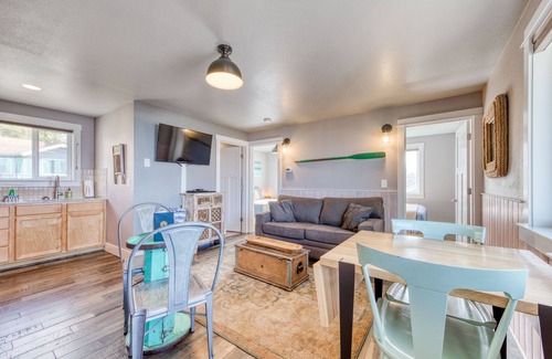 Tillamook Condo | Oceanside Inn #11 - Finley Rock