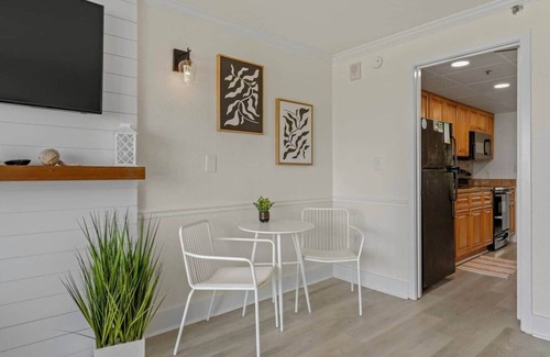 Golden Mile Apartment | Oceanside Oasis Bungalow Oceanfront Caribbean