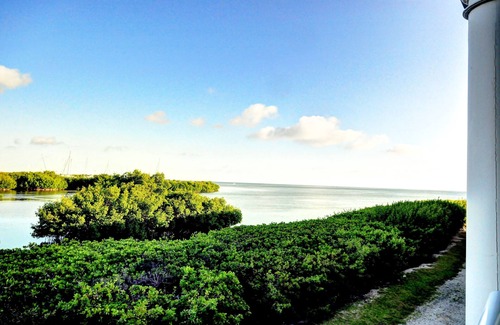 Key West Condo | 'Oceanside Oasis' Direct Ocean Views & 3 BR'S