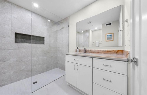 North Carolina Coast House | Oceanside Oasis Oceanfront with Pool and Elevator