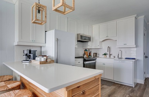 Morehead City Condo | Oceanside Oasis- Oceanfront, Pool, Steps to beach access -sleeps 6