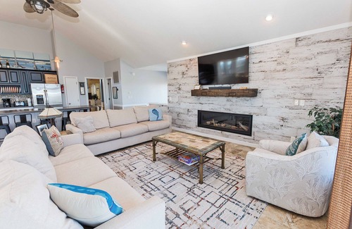 Whalehead Beach House | Oceanside, Pool, Poolside Bar, Sun Decks, WC803, Believing is Sea-ing