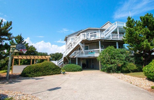 Carolina Dunes House | Oceanside, Private Pool, Hot Tub, Community Pool, CD7, Sandfiddler Lodge