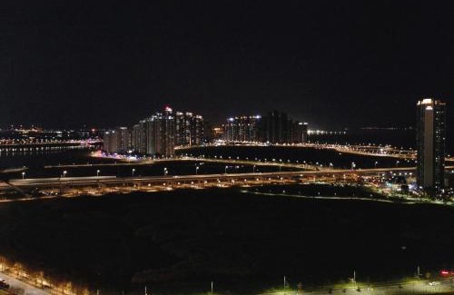 Yeonsu-gu Apartment | Oceanstay The Songdo Penthouse