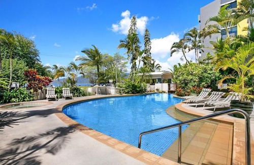 Cairns North Apartment | Oceanview 19 at 181 The Esplanade