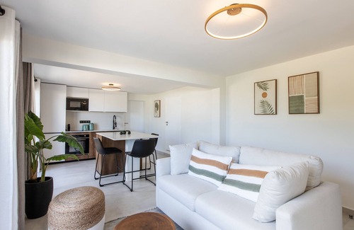Maho Condo | Oceanview - 1bedroom - Walk to beach