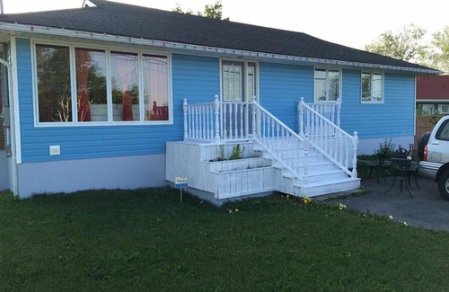 Lewisporte Bed & Breakfast | Oceanview Bed & Breakfast