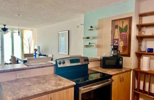 El Combate House | Oceanview Costa del Mar Condo with Pool and Smart TV