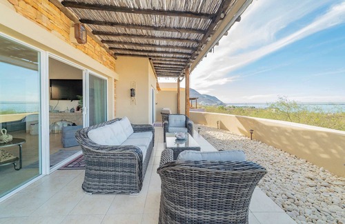 La Paz House | Oceanview Home Puerta Cortes, Golf Cart Included!