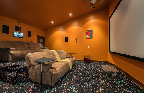 La Jolla Mesa House | Oceanview luxury home - heated pool & hot tub - gourmet & outdoor kitchens