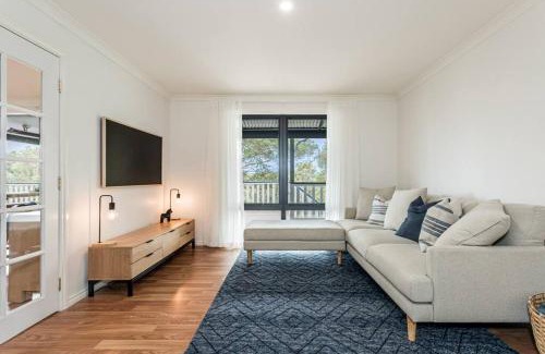 Ocean Beach House | Oceanview Luxury Retreat Amongst the Trees