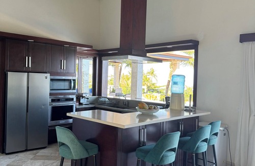 Las Terrenas House | Oceanview Luxury Villa, 6 bedrooms, WiFi, AC, breakfast Preparation included