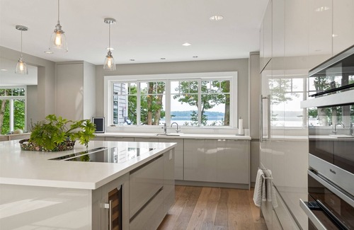 Yarmouth House | Oceanview Oasis: Modern Luxury Meets Seaside Serenity at This Exclusive Coastal