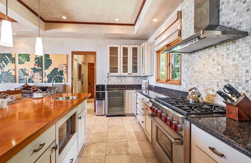 Historic Lahaina Front Street House | Oceanview, Pool, Hot Tub!