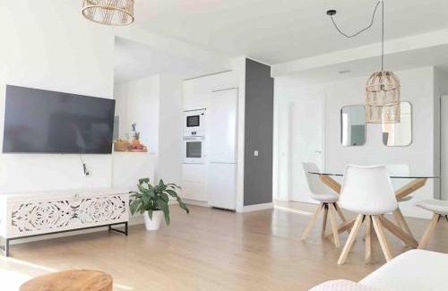 Geafond Apartment | Oceanview Retreat Corralejo