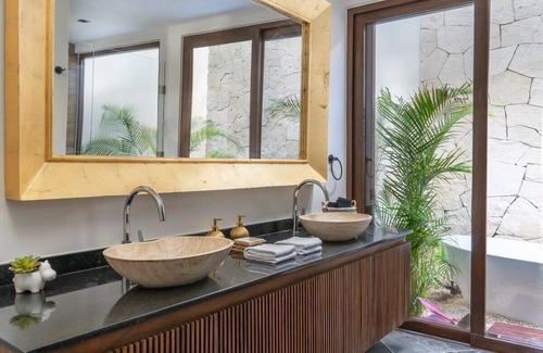 Tulsayab Villa | Oceanview villa 4BR Concierge Service