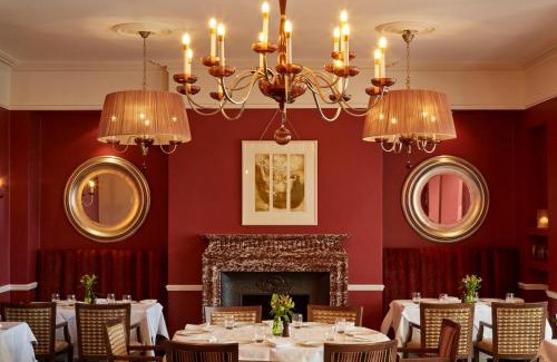 Cuckfield Hotel | Ockenden Manor Hotel & Spa