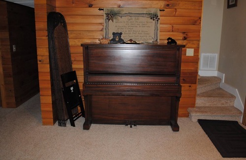 Benton Cabin | "Ocoee River's Edge"