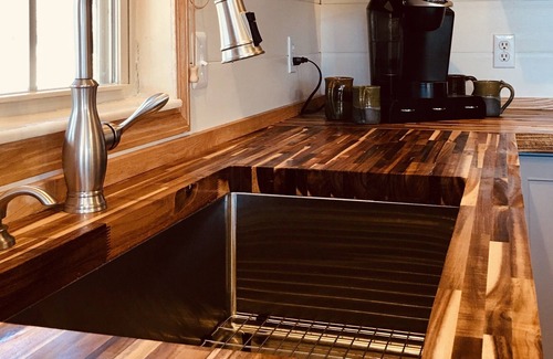 Benton Cabin | "Ocoee River's Edge"