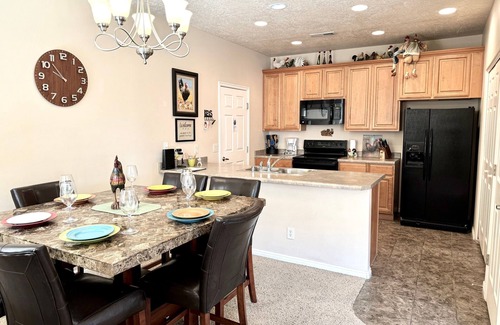 Mesquite Condo | Ocotillo Oasis by Mesquite Vacation Rentals in the Heart of Mesquite with Community Pool Access!