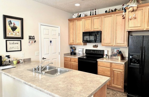 Mesquite Condo | Ocotillo Oasis by Mesquite Vacation Rentals in the Heart of Mesquite with Community Pool Access!