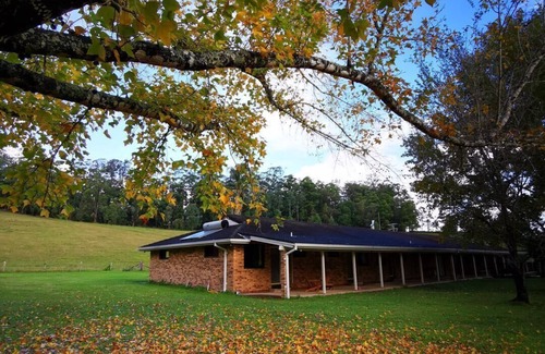 Boolambayte House | OCT Forest lodge ECO retreat homestead 20 people