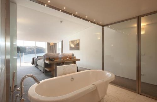 Castelo de Paiva Hotel | Octant Douro