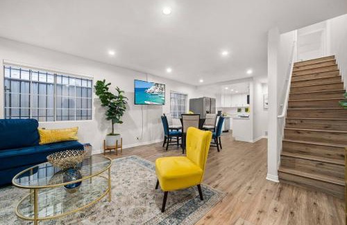 Los Angeles House | October Sale! 35 Off- Near Lax, Parking Wifi