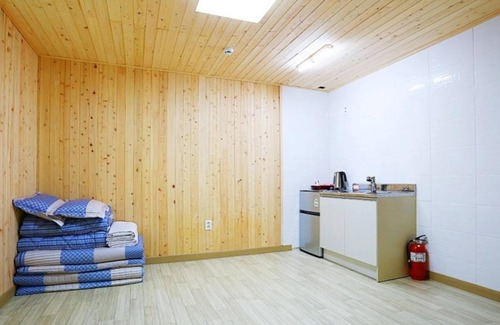 Jinbu House | Odaesan Healing Town Pension