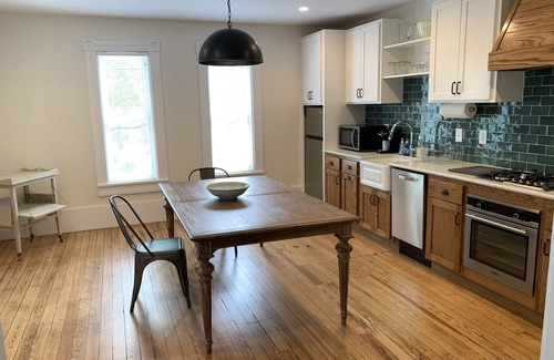 Martha Jefferson Apartment | Ode 2 Cville| Lux Extended Stay Apartment in Downtown Belmont