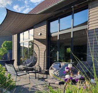 Reichelsheim House | Odenwald-Lodge mit Infrarotsauna und E-Ladestation "Haus Purpur"