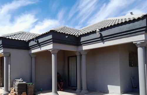 Mabopane Bed & Breakfast | odinburg guest house