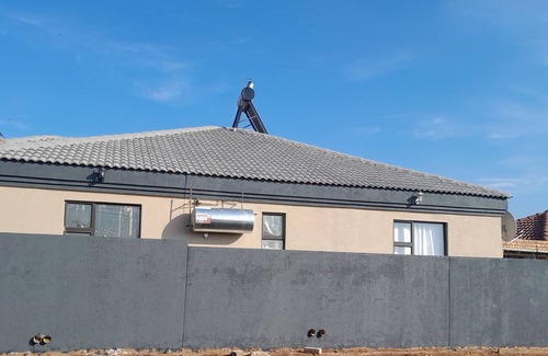 Mabopane Bed & Breakfast | odinburg guest house