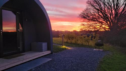 Welshpool Ski Chalet | Odli Glamping - Luxury Glamping Pod