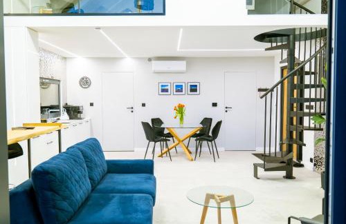 Jedrzejow Villa | OdlotLove