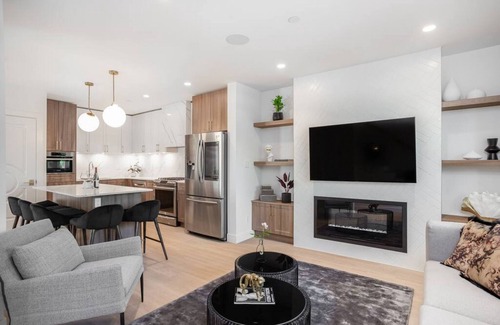 Grandview-Woodland House | Odlum Drive · NEW Gorgeous Home Restored to Original Heritage