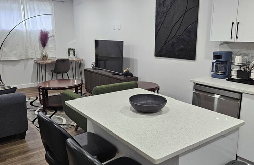 Southwest Edmonton Apartment | Odogwu Suite