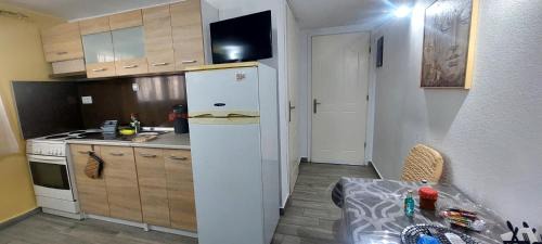 Keramoti Apartment | ODYSSEUS Studios