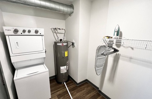 West Des Moines Apartment | ✧Odyssey at Keystone | Fabulous 1BD Apartment✧