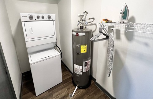 Des Moines Apartment | ✧Odyssey at Keystone | Splendid 1BD Apartment✧