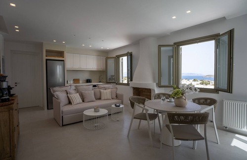 Drios Villa | Odyssey - Paros Breeze Luxury Villa