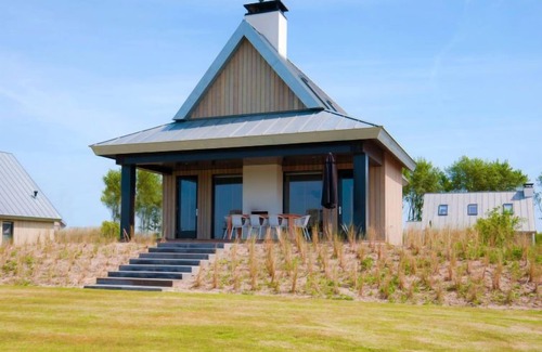 Tholen House | Oesterdam Resort by Interhome